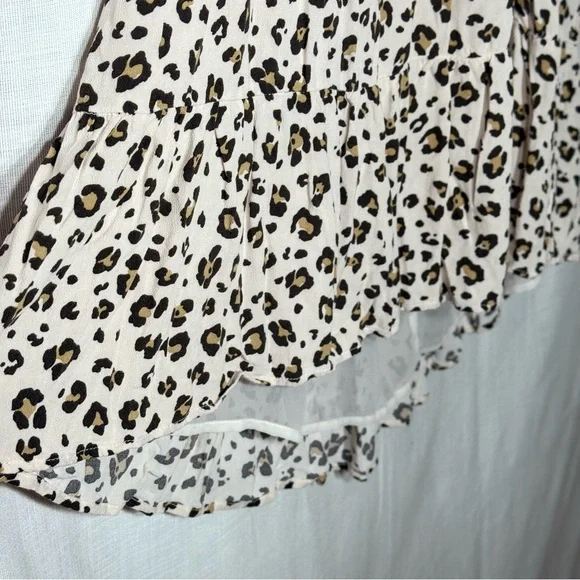 Leopard Smocked‎ Halter Tiered Flowy Mini Dress - Picture 4 of 8